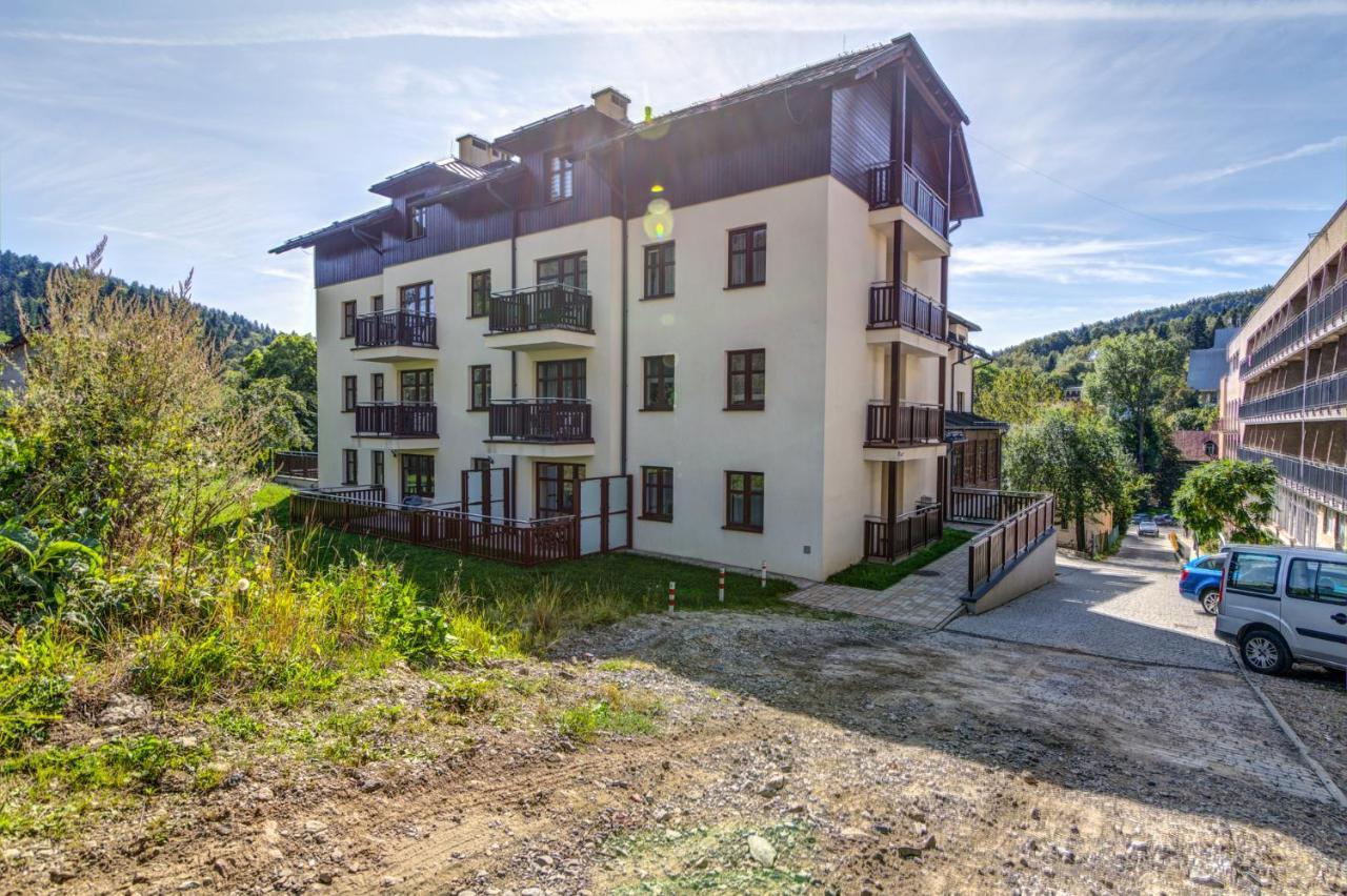 Gold Apartments Your Holiday Home Rodzinny 3 กรินีซา ดรอยจ์ ภายนอก รูปภาพ