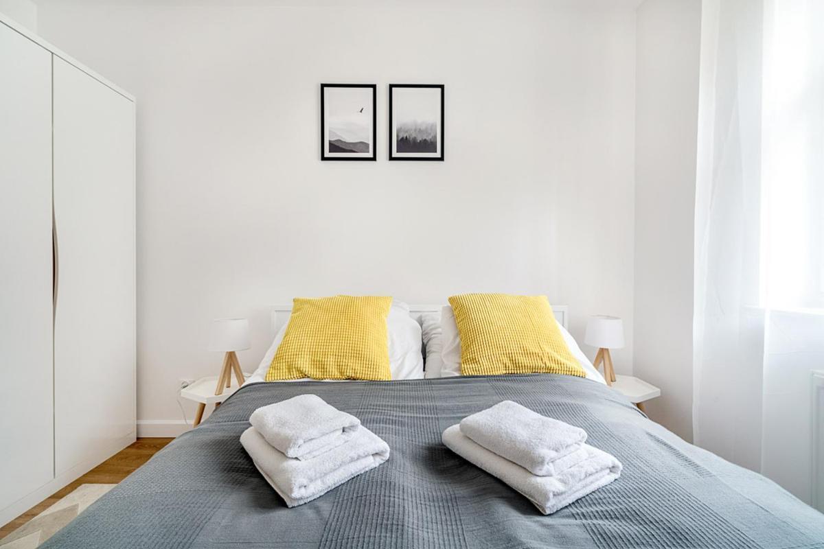 Gold Apartments Your Holiday Home Rodzinny 3 กรินีซา ดรอยจ์ ภายนอก รูปภาพ